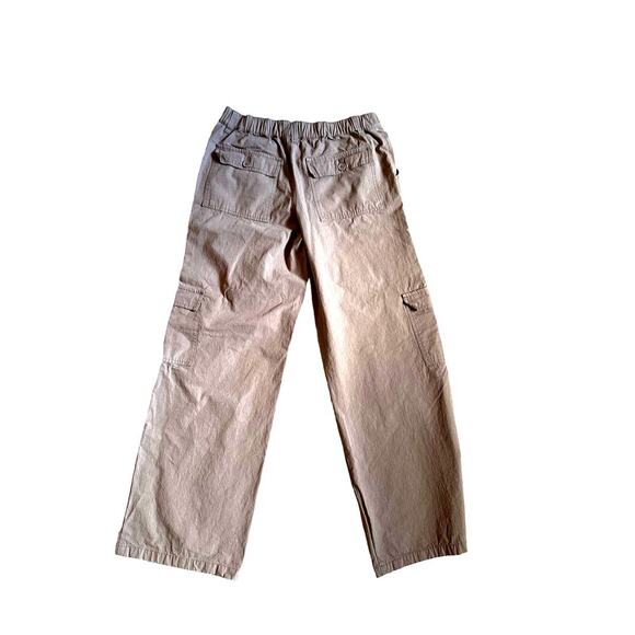 🍁 BUNDLE ONLY - 5/$15 RSQ Khaki Colored Wide Leg Cargo Pant - size medium - Picture 3 of 7